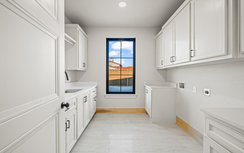 4910 County Rd 7650, Lubbock, TX 79423, 4 Bedrooms Bedrooms, ,3 BathroomsBathrooms,Residential,For Sale,4910 County Rd 7650,0,202552360