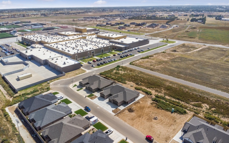 7011 40th Street, Lubbock, TX 79407, 3 Habitaciones Habitaciones , ,2 BañosBaños,Residential,En Venta,7011 40th Street,0,202561296