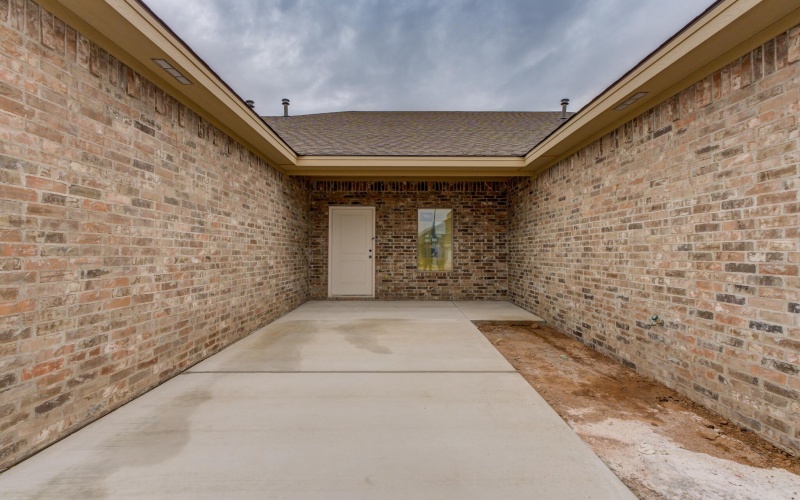7009 40th Street, Lubbock, TX 79407, 2 Bedrooms Bedrooms, ,2 BathroomsBathrooms,Residential,For Sale,7009 40th Street,0,202561301