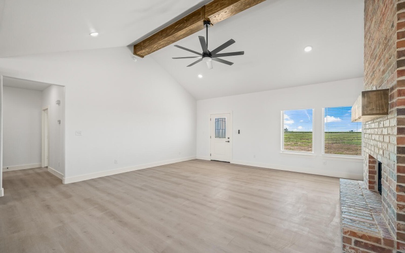 17614 C R 3100, Slaton, TX 79364, 3 Bedrooms Bedrooms, ,2 BathroomsBathrooms,Residential,For Sale,17614 C R 3100,0,202561303