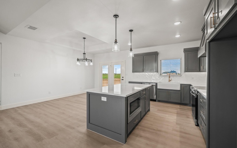 17614 C R 3100, Slaton, TX 79364, 3 Bedrooms Bedrooms, ,2 BathroomsBathrooms,Residential,For Sale,17614 C R 3100,0,202561303