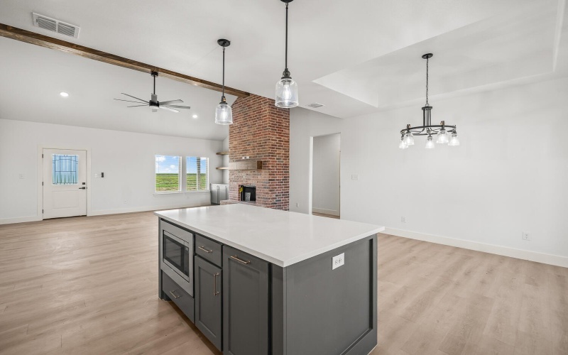 17614 C R 3100, Slaton, TX 79364, 3 Bedrooms Bedrooms, ,2 BathroomsBathrooms,Residential,For Sale,17614 C R 3100,0,202561303