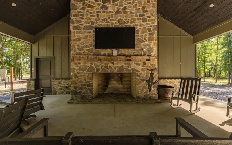 505 CR 3620, Joaquin, TX 75954, 3 Bedrooms Bedrooms, ,2 BathroomsBathrooms,Residential,For Sale,505 CR 3620,0,22501735