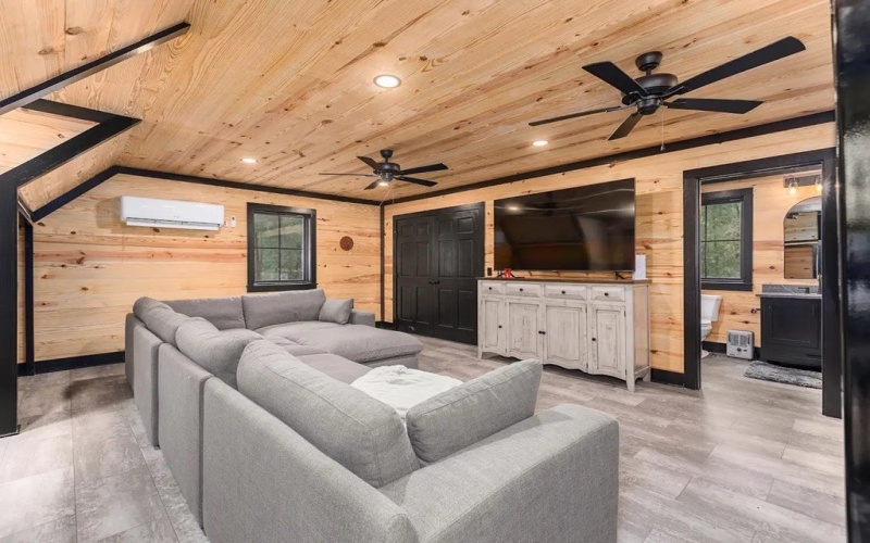 505 CR 3620, Joaquin, TX 75954, 3 Bedrooms Bedrooms, ,2 BathroomsBathrooms,Residential,For Sale,505 CR 3620,0,22501735