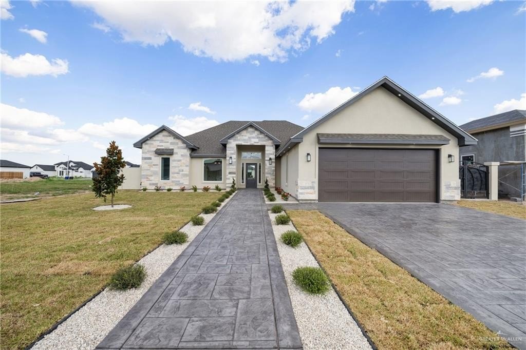 9900 N 25th Street, McAllen, TX 78504, 4 Bedrooms Bedrooms, ,2 BathroomsBathrooms,Residential,For Sale,9900 N 25th Street,0,482389