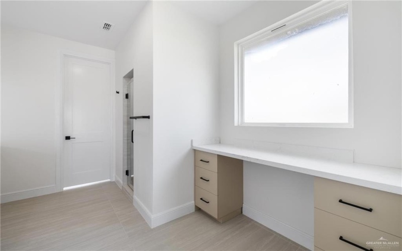 9900 N 25th Street, McAllen, TX 78504, 4 Bedrooms Bedrooms, ,2 BathroomsBathrooms,Residential,For Sale,9900 N 25th Street,0,482389