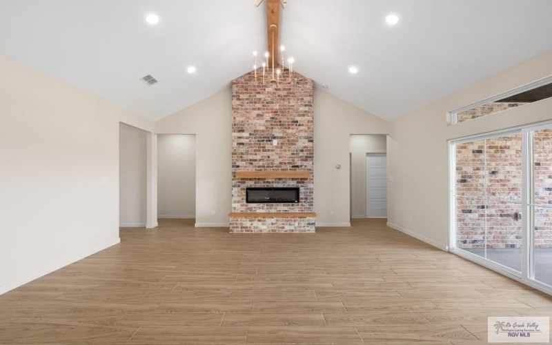 426 VALLE ALTO DR., LOS FRESNOS, TX 78566, 3 Bedrooms Bedrooms, ,2 BathroomsBathrooms,Residential,For Sale,426 VALLE ALTO DR.,0,29768958