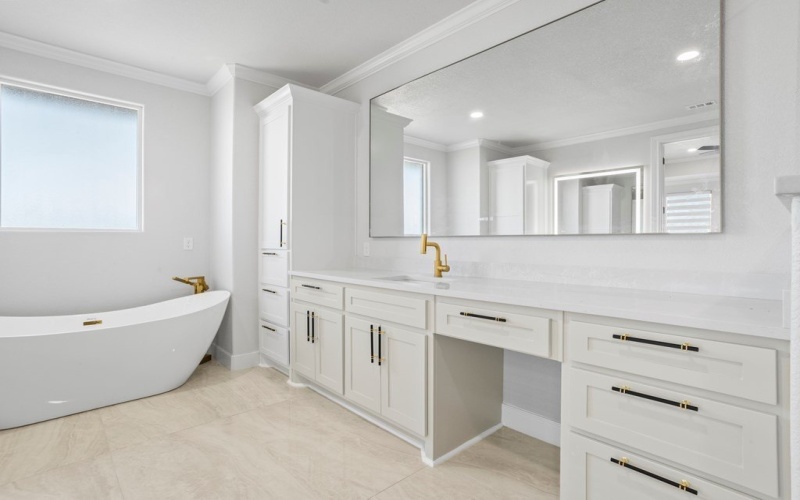 4703 N County Rd 1154, Midland, TX 79705, 5 Bedrooms Bedrooms, ,5 BathroomsBathrooms,Residential,For Sale,4703 N County Rd 1154,0,50085732