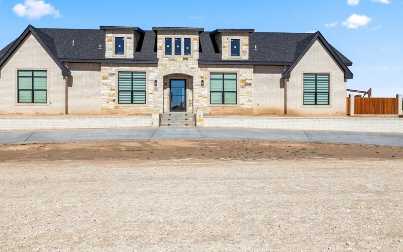 4703 N County Rd 1154, Midland, TX 79705, 5 Bedrooms Bedrooms, ,5 BathroomsBathrooms,Residential,For Sale,4703 N County Rd 1154,0,50085732