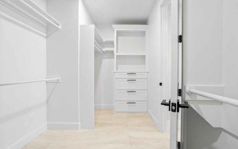 4703 N County Rd 1154, Midland, TX 79705, 5 Bedrooms Bedrooms, ,5 BathroomsBathrooms,Residential,For Sale,4703 N County Rd 1154,0,50085732