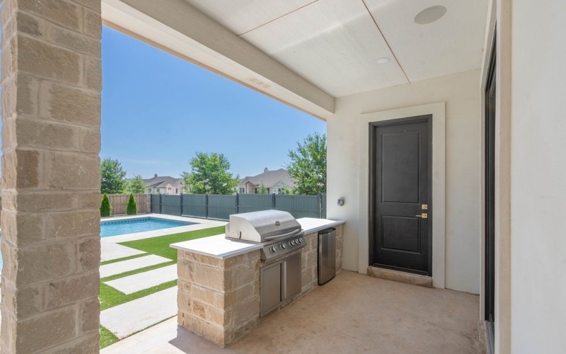 6300 Sister Crk, Midland, TX 79707, 4 Bedrooms Bedrooms, ,5 BathroomsBathrooms,Residential,For Sale,6300 Sister Crk,0,50085745