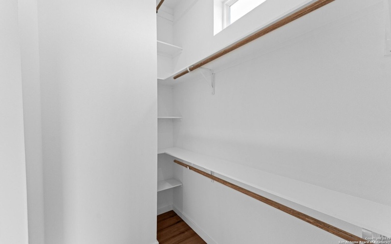 108 Vine St #101, San Antonio, TX 78210, 2 Bedrooms Bedrooms, ,2 BathroomsBathrooms,Residential,For Sale,108 Vine St #101,0,1912198