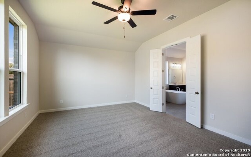 349 Vuelo, New Braunfels, TX 78132, 4 Habitaciones Habitaciones , ,3 BañosBaños,Residential,En Venta,349 Vuelo,0,1912319
