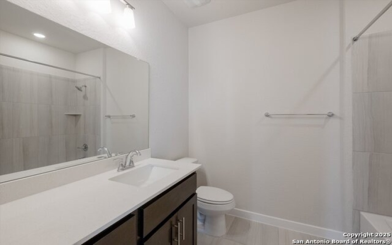 349 Vuelo, New Braunfels, TX 78132, 4 Habitaciones Habitaciones , ,3 BañosBaños,Residential,En Venta,349 Vuelo,0,1912319