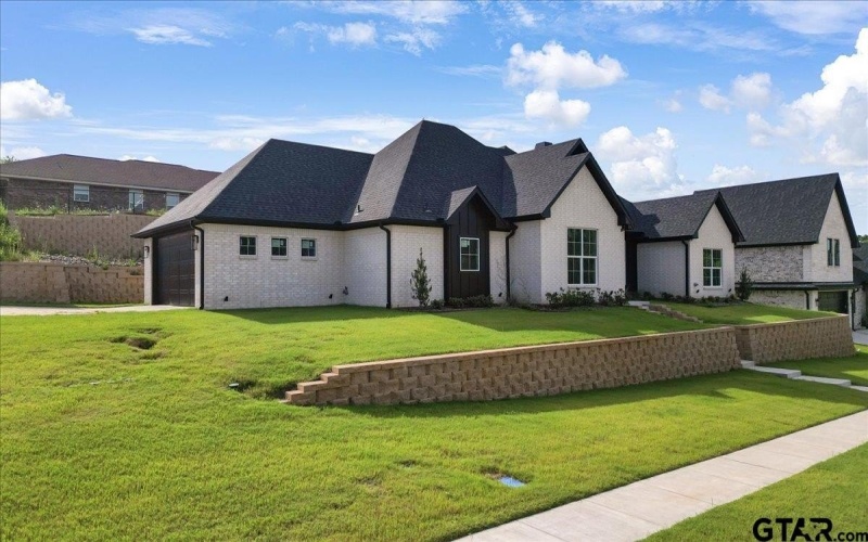 997 Mallard Dr, Lindale, TX 75771, 4 Bedrooms Bedrooms, ,2 BathroomsBathrooms,Residential,For Sale,997 Mallard Dr,0,25014720