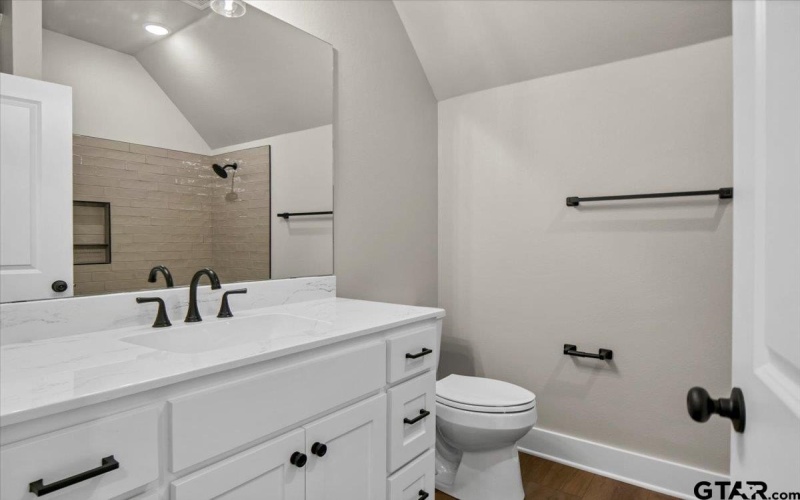 1001 Mallard, Lindale, TX 75771, 4 Bedrooms Bedrooms, ,2 BathroomsBathrooms,Residential,For Sale,1001 Mallard,0,25014721
