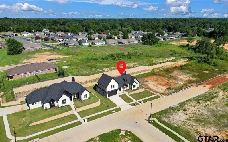 1001 Mallard, Lindale, TX 75771, 4 Bedrooms Bedrooms, ,2 BathroomsBathrooms,Residential,For Sale,1001 Mallard,0,25014721