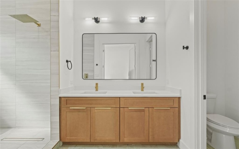 848 W Canty Street, Dallas, TX 75208, 3 Habitaciones Habitaciones , ,2 BañosBaños,Residential,En Venta,848 W Canty Street,0,21020422