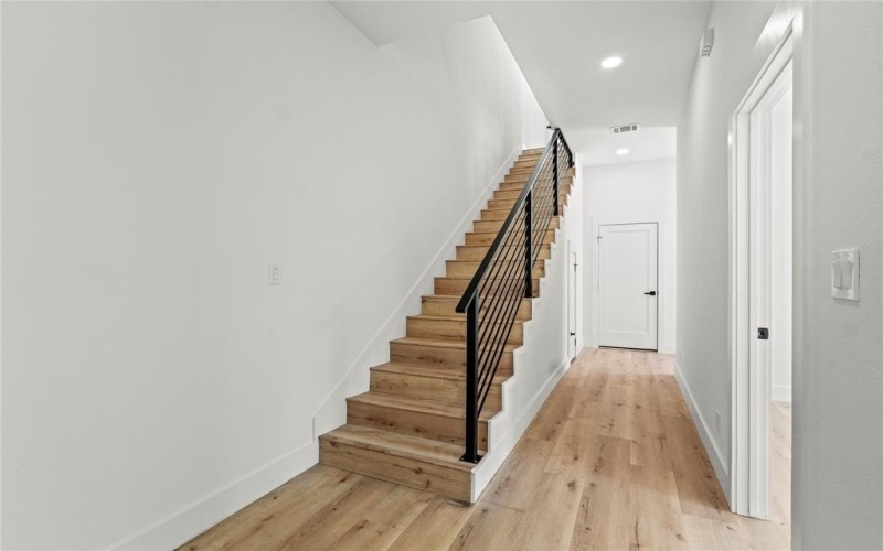 848 W Canty Street, Dallas, TX 75208, 3 Habitaciones Habitaciones , ,2 BañosBaños,Residential,En Venta,848 W Canty Street,0,21020422