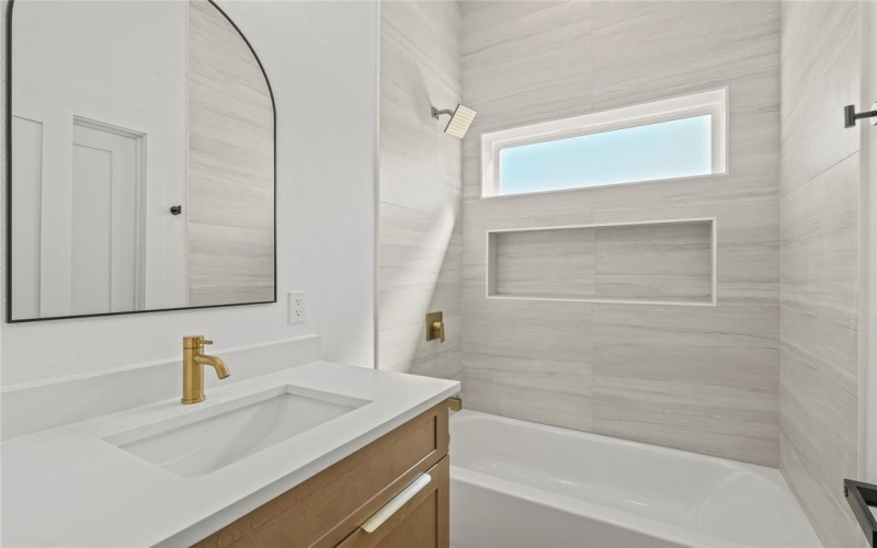 848 W Canty Street, Dallas, TX 75208, 3 Habitaciones Habitaciones , ,2 BañosBaños,Residential,En Venta,848 W Canty Street,0,21020422