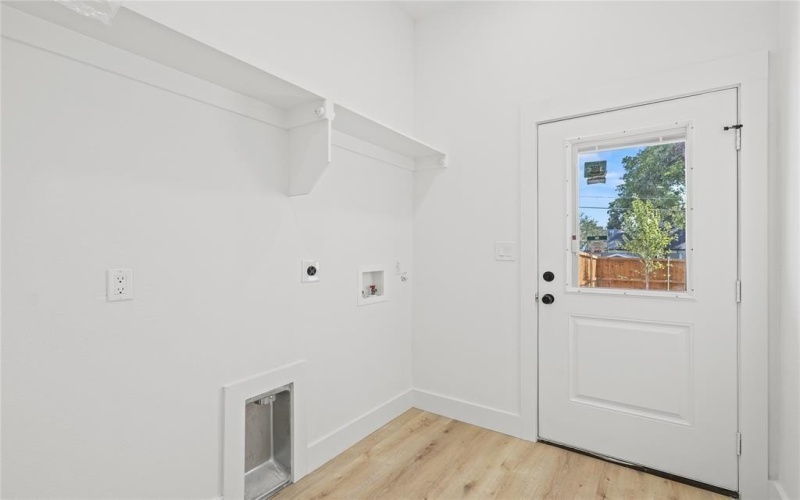848 W Canty Street, Dallas, TX 75208, 3 Habitaciones Habitaciones , ,2 BañosBaños,Residential,En Venta,848 W Canty Street,0,21020422