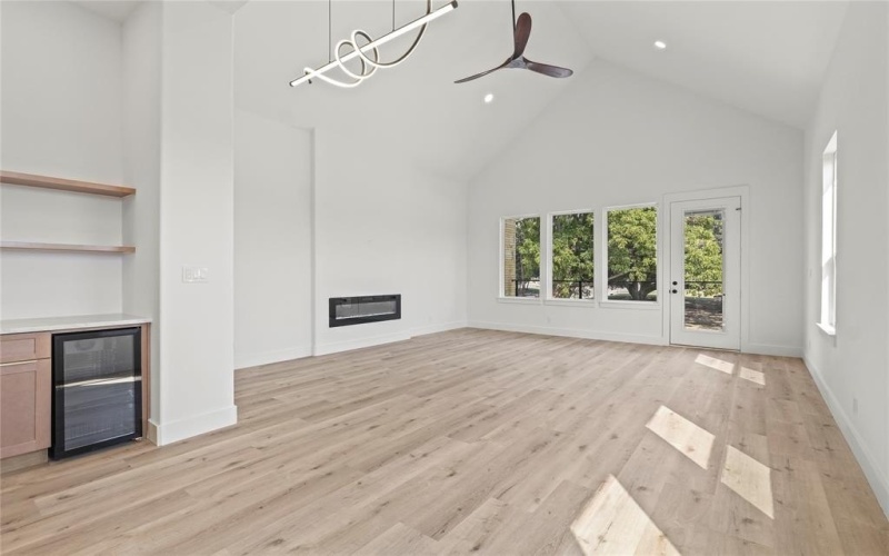 848 W Canty Street, Dallas, TX 75208, 3 Habitaciones Habitaciones , ,2 BañosBaños,Residential,En Venta,848 W Canty Street,0,21020422