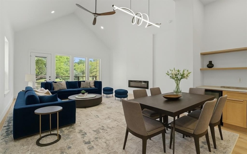 850 W Canty Street, Dallas, TX 75208, 3 Habitaciones Habitaciones , ,2 BañosBaños,Residential,En Venta,850 W Canty Street,0,21022592