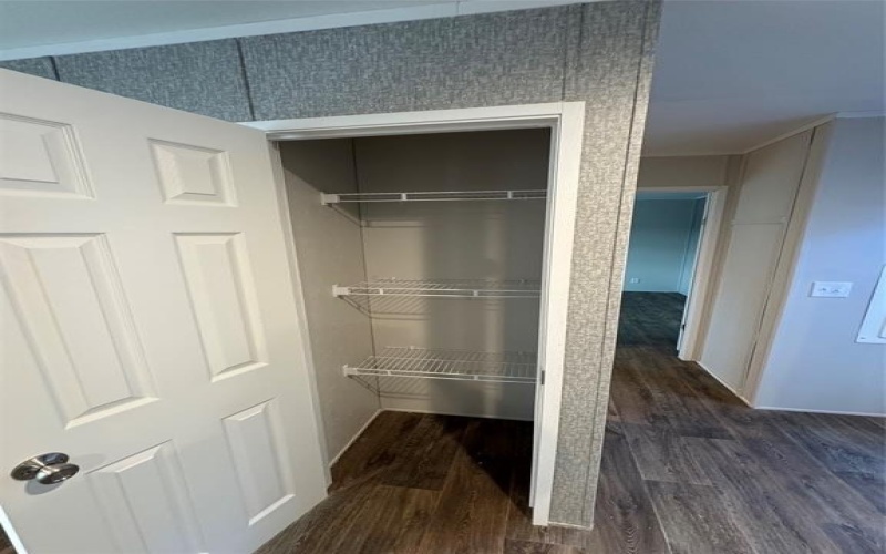 2225 Woodview Trail, Granbury, TX 76048, 3 Bedrooms Bedrooms, ,2 BathroomsBathrooms,Residential,For Sale,2225 Woodview Trail,0,21045277