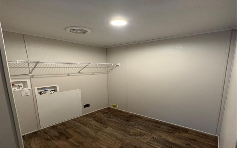 2225 Woodview Trail, Granbury, TX 76048, 3 Bedrooms Bedrooms, ,2 BathroomsBathrooms,Residential,For Sale,2225 Woodview Trail,0,21045277