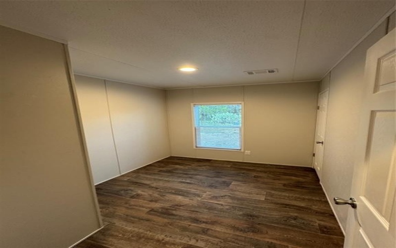 2225 Woodview Trail, Granbury, TX 76048, 3 Bedrooms Bedrooms, ,2 BathroomsBathrooms,Residential,For Sale,2225 Woodview Trail,0,21045277