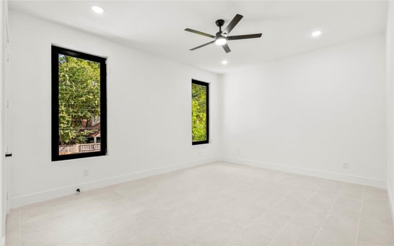 10434 Vinemont Street, Dallas, TX 75218, 4 Bedrooms Bedrooms, ,6 BathroomsBathrooms,Residential,For Sale,10434 Vinemont Street,0,21068387