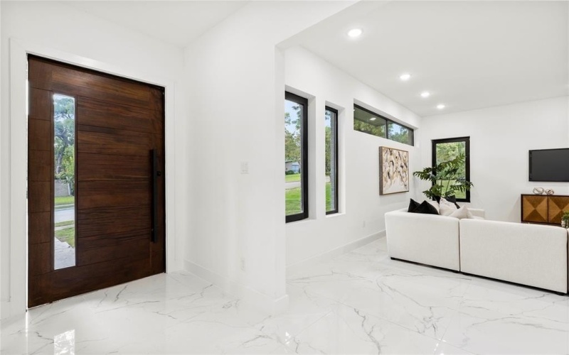 10434 Vinemont Street, Dallas, TX 75218, 4 Bedrooms Bedrooms, ,6 BathroomsBathrooms,Residential,For Sale,10434 Vinemont Street,0,21068387