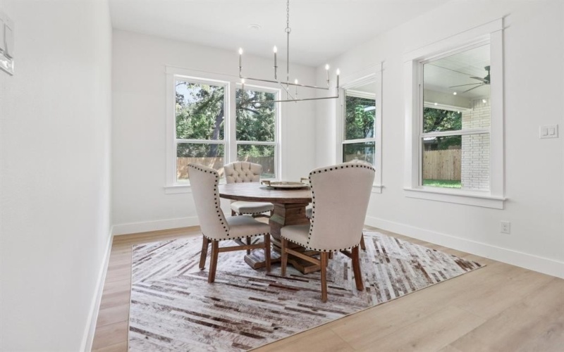 1810 Kynette Drive, Euless, TX 76040, 4 Habitaciones Habitaciones , ,2 BañosBaños,Residential,En Venta,1810 Kynette Drive,0,21069078