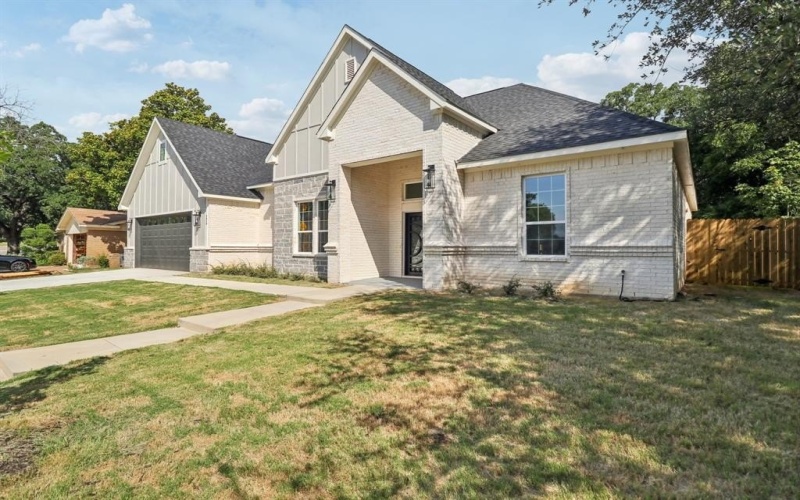 1810 Kynette Drive, Euless, TX 76040, 4 Habitaciones Habitaciones , ,2 BañosBaños,Residential,En Venta,1810 Kynette Drive,0,21069078