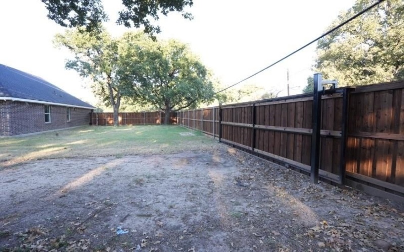 1022 Cheyenne Road, Dallas, TX 75217, 3 Bedrooms Bedrooms, ,2 BathroomsBathrooms,Residential,For Sale,1022 Cheyenne Road,0,21071626