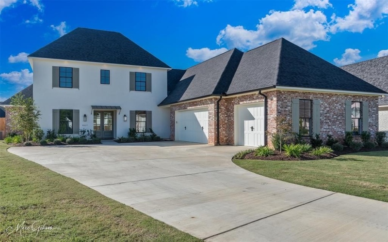 9827 Canebrake Lane, Shreveport, LA 71106, 4 Bedrooms Bedrooms, ,3 BathroomsBathrooms,Residential,For Sale,9827 Canebrake Lane,0,21071742