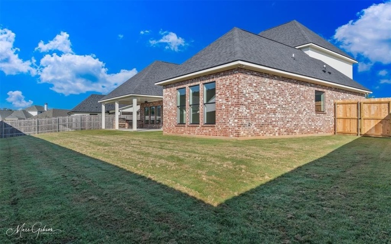 9827 Canebrake Lane, Shreveport, LA 71106, 4 Bedrooms Bedrooms, ,3 BathroomsBathrooms,Residential,For Sale,9827 Canebrake Lane,0,21071742