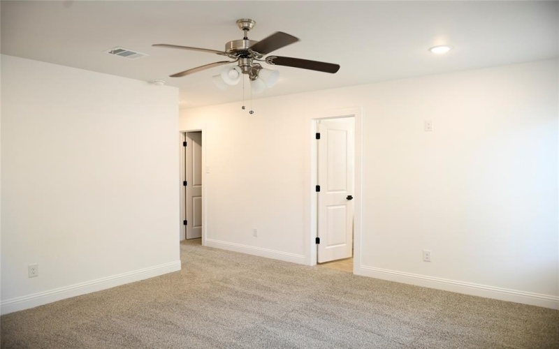 3515 Elsie Faye Heggins Street, Dallas, TX 75210, 3 Habitaciones Habitaciones , ,2 BañosBaños,Residential,En Venta,3515 Elsie Faye Heggins Street,0,21073898