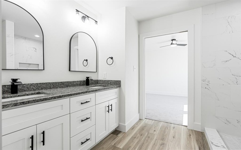 204 Robbins Street, Cleburne, TX 76031, 3 Habitaciones Habitaciones , ,2 BañosBaños,Residential,En Venta,204 Robbins Street,0,21074173