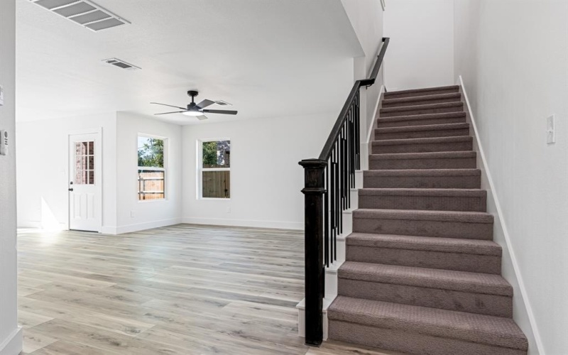 204 Robbins Street, Cleburne, TX 76031, 3 Habitaciones Habitaciones , ,2 BañosBaños,Residential,En Venta,204 Robbins Street,0,21074173