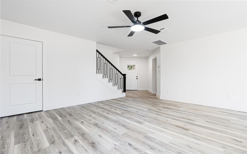 204 Robbins Street, Cleburne, TX 76031, 3 Habitaciones Habitaciones , ,2 BañosBaños,Residential,En Venta,204 Robbins Street,0,21074173