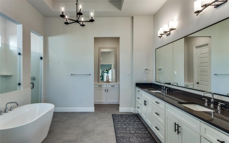 2232 Laurel Ridge Road, Fort Worth, TX 76008, 4 Habitaciones Habitaciones , ,5 BañosBaños,Residential,En Venta,2232 Laurel Ridge Road,0,21074828