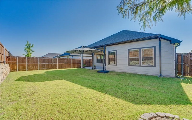 233 Little Bridge Drive, Lavon, TX 75166, 3 Habitaciones Habitaciones , ,2 BañosBaños,Residential,En Venta,233 Little Bridge Drive,0,21075561
