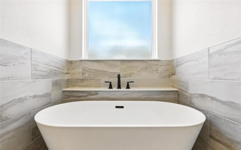 4996 Veal Station Road, Weatherford, TX 76085, 4 Bedrooms Bedrooms, ,2 BathroomsBathrooms,Residential,For Sale,4996 Veal Station Road,0,21075776