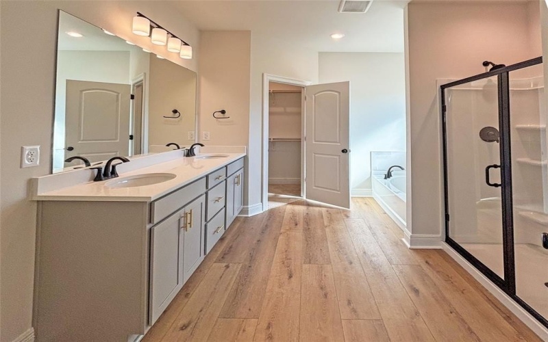 406 Hummingbird Lane, Princeton, LA 71067, 4 Bedrooms Bedrooms, ,2 BathroomsBathrooms,Residential,For Sale,406 Hummingbird Lane,0,21075972