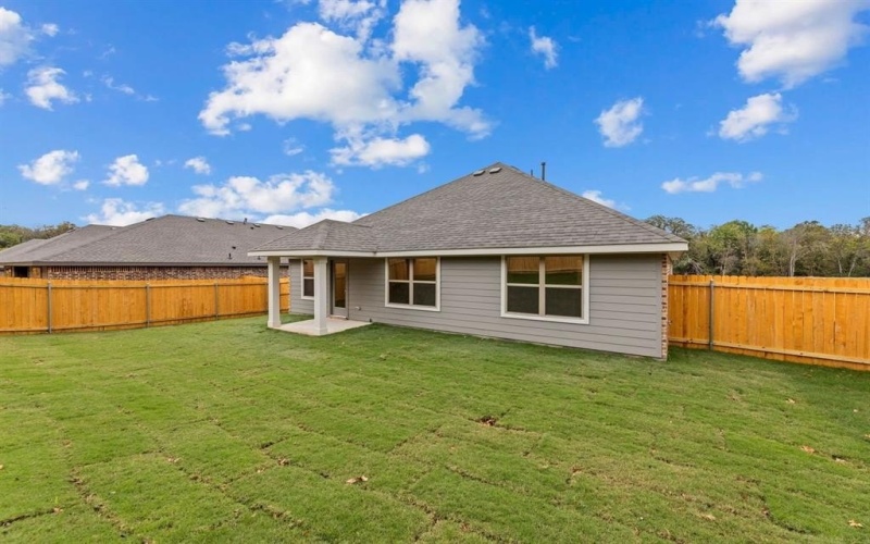 3808 Rose Hill Court, Denison, TX 75020, 3 Bedrooms Bedrooms, ,2 BathroomsBathrooms,Residential,For Sale,3808 Rose Hill Court,0,21076016