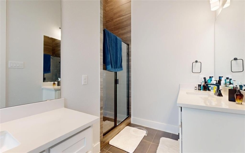 1716 Canals Drive, Little Elm, TX 75068, 4 Habitaciones Habitaciones , ,3 BañosBaños,Residential,En Venta,1716 Canals Drive,0,21076302
