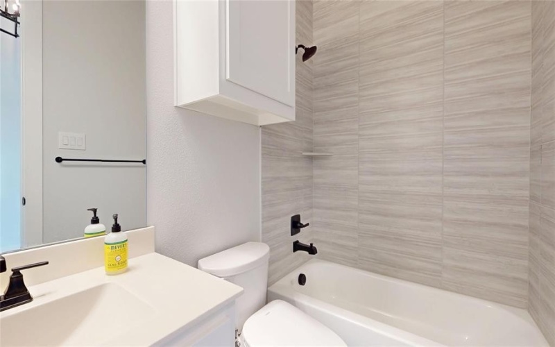 1716 Canals Drive, Little Elm, TX 75068, 4 Habitaciones Habitaciones , ,3 BañosBaños,Residential,En Venta,1716 Canals Drive,0,21076302