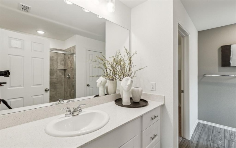 15965 Dauntless Cove Drive, Fort Worth, TX 76052, 4 Bedrooms Bedrooms, ,2 BathroomsBathrooms,Residential,For Sale,15965 Dauntless Cove Drive,0,21076305