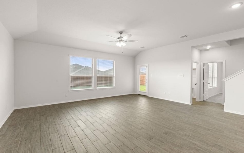 203 Bandit, Terrell, TX 75160, 4 Bedrooms Bedrooms, ,2 BathroomsBathrooms,Residential,For Sale,203 Bandit,0,21076339